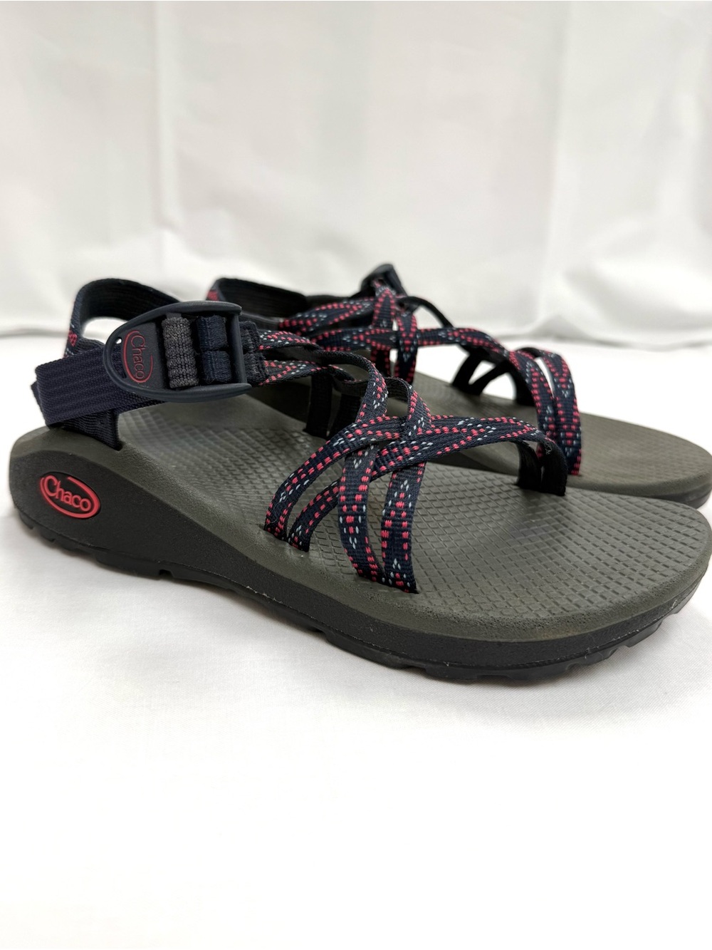 Chaco ZX/2 Classic Sandals Women’s 6 Navy Red Strappy Toe Loop Hiking Outdoor